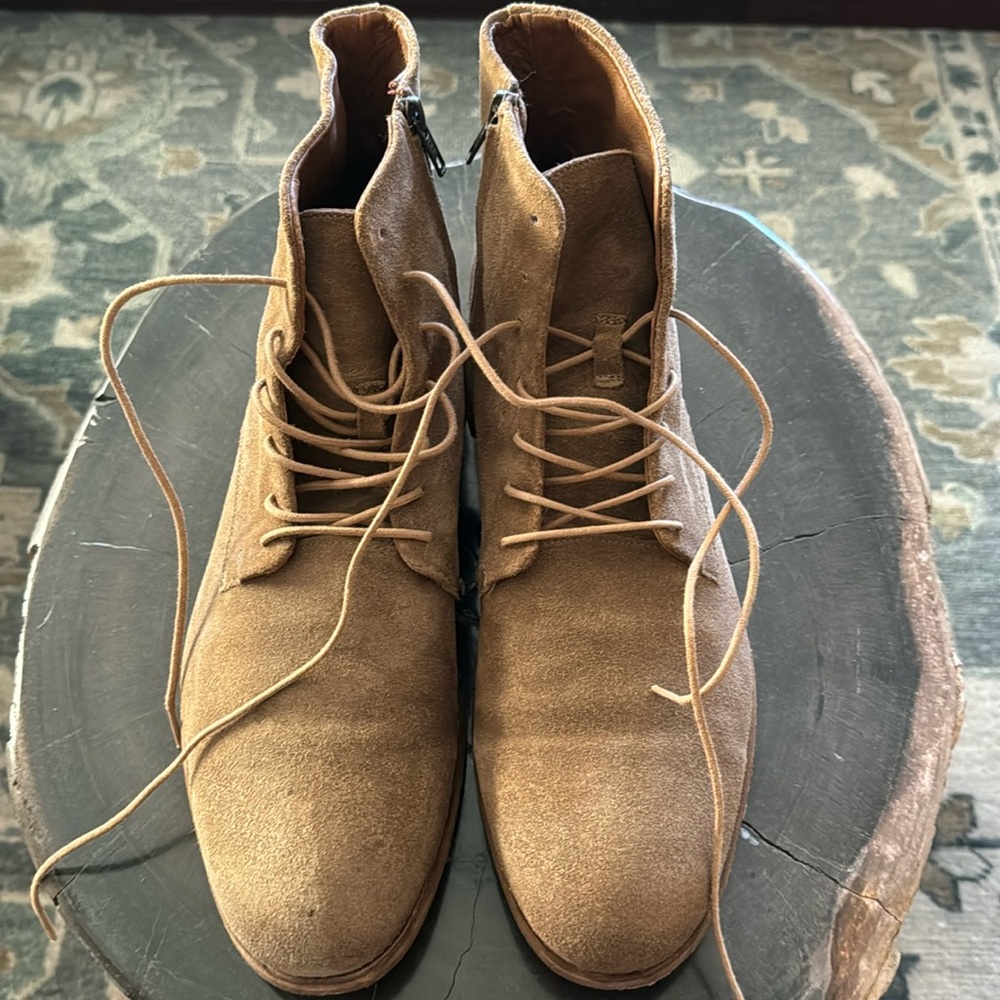 Frye Chukka tan suede boots.